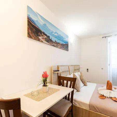 Apartmán Cozy In With Wifi